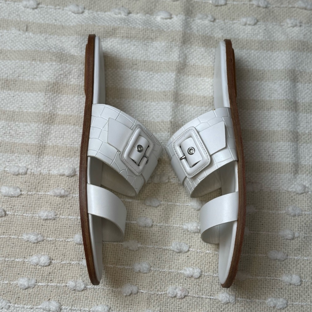 Cole Hann Amavia Double-Band Optic White Embossed Leather Sandals size 9.5 - Picture 6 of 11